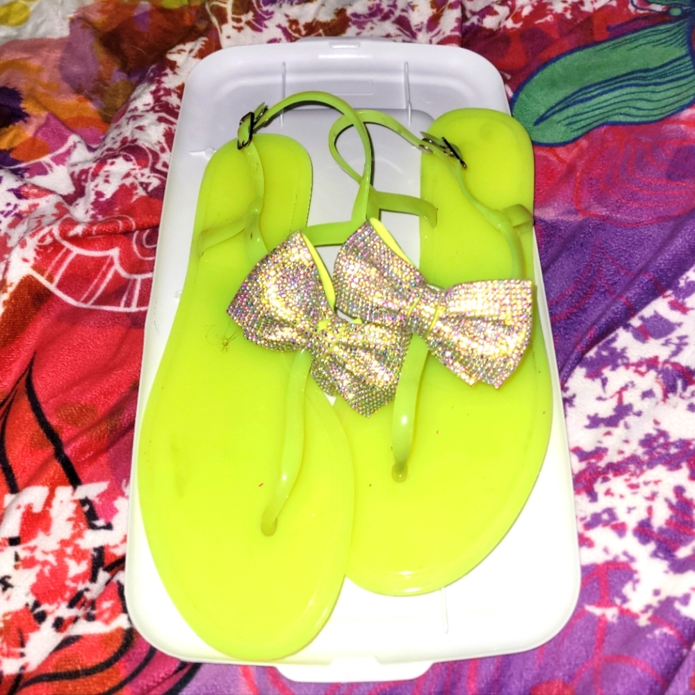 Bow Glitter Jelly Thong Sandals